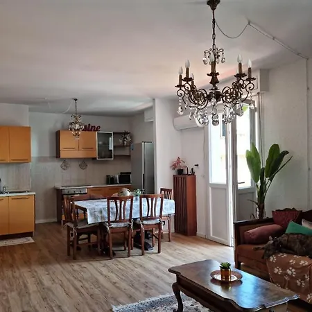 Apartment New Pascasio Suite: Charming At The Doors Of Udine *
