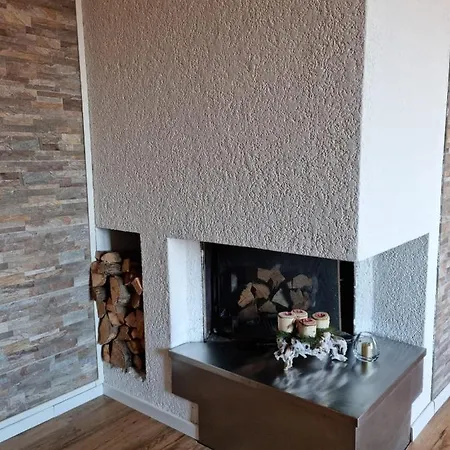 New Pascasio Suite: Charming At The Doors Of Udine Apartment Pasian di Prato
