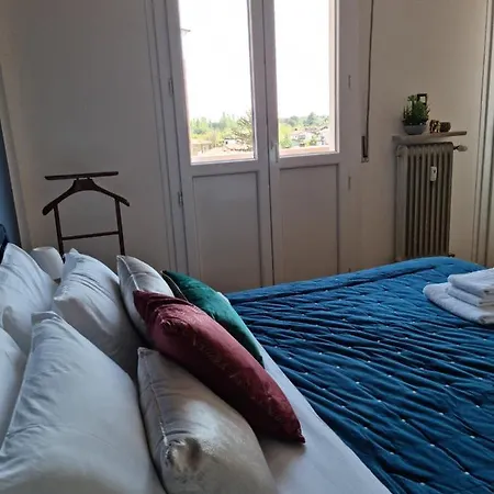 New Pascasio Suite: Charming At The Doors Of Udine Apartment